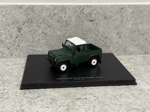 Universal hobbies land rover - hobbies,