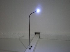 Modellismo Lampione Stradale ho (781) luci LED 3v. DC- pezzi 10- altezza mm.85