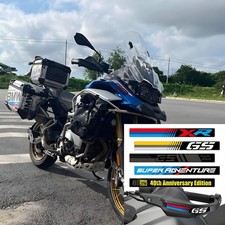 Adesivi paramani moto