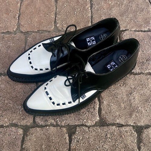 Scarpe creeper a punta - t.u.k.,