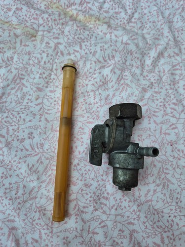 Rubinetto serbatoio carburante