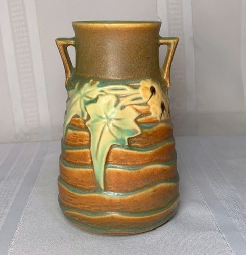 Roseville pottery luffa vaso - pottery,, luffa,