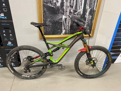 Bicicletta mountain bike - bicicletta,