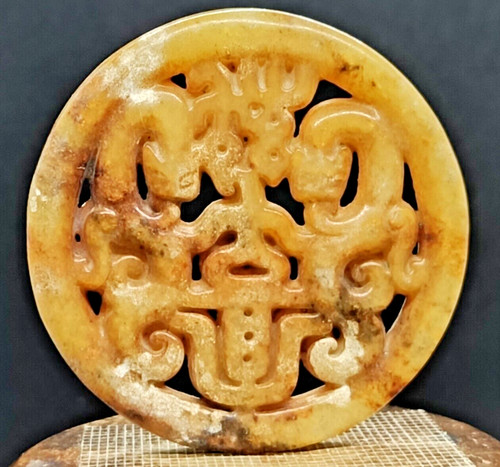 Antico ciondolo scultura