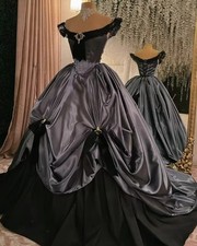 Abito da sposa nero stile