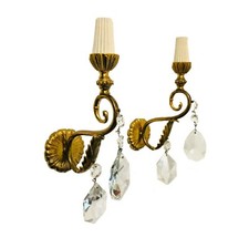 VINTAGE APPLIQUE DA PARETE IN METALLO DORATO E CRISTALLO. ANTIQUES LIGHTING