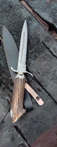 Coltello sopravvivenza caccia