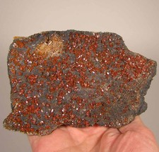Cristalli di VANADINITE rossa