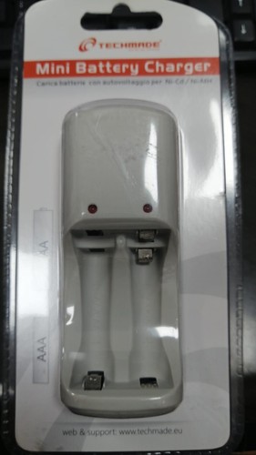 Mini caricabatteria per