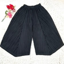 Pantaloni plissettati larghi