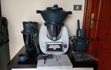 BIMBY TM6 BIANCO  CON DOPPIO BOCCALE ED AFFETTATUTTO