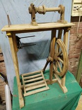 antico arcolaio a pedale in