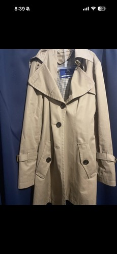 Burberry blue label trench - burberry,