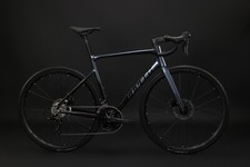 Bici da strada leggera in