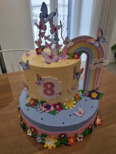 Torta finta tema - torta,