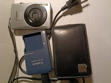 Fotocamera digitale Canon IXUS