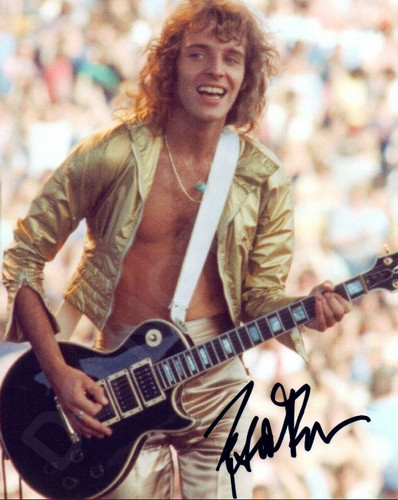 Peter frampton autographed - peter,