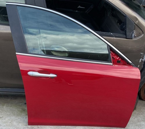 Porta anteriore destra alfa - anteriore,