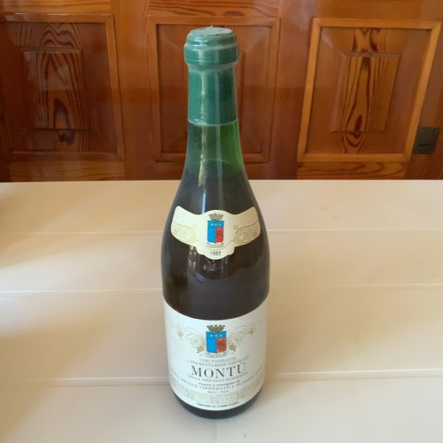 Montù 1987 cantina - cantina, sasso