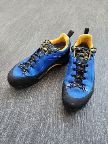 Scarpe collaborazione the - collaborazione,