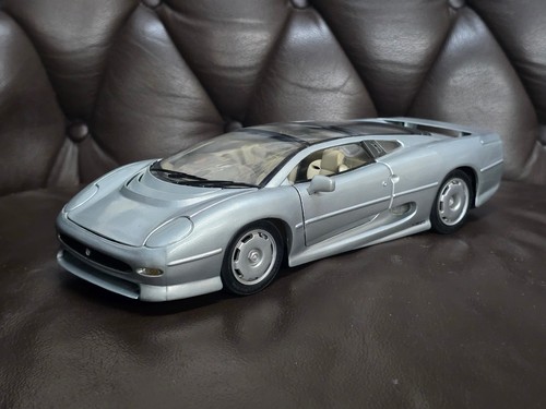 Jaguar xj220 118 maisto - jaguar,