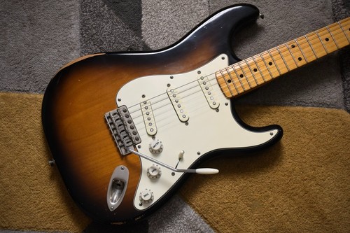 Fender road worn stratocaster - fender,