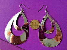 Monachella Clasp Drop Earrings