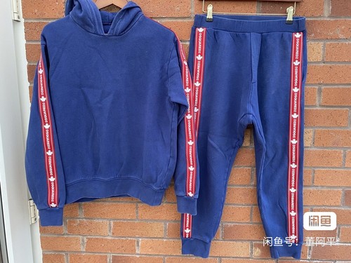Dsquared2 hooded sweatshirt - d2,