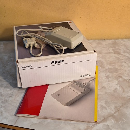 Mouse vintage apple - mouse,