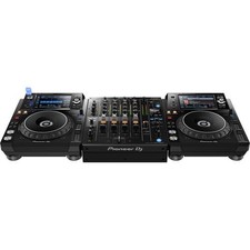 2 x Pioneer DJ XDJ-1000MK2 DJ