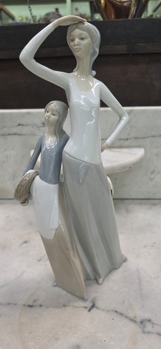 Statuina porcellana vintage