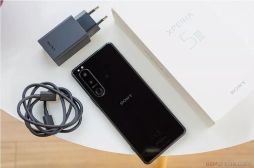 Sony xperia iii versione - sony, 5g