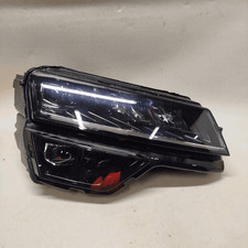 Proiettore DX SKODA KAROQ (NU) Scout 1.5 TSI ACT (110Kw) DSG 4x4 Suv