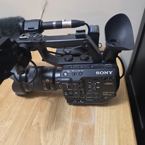 Confezione fotocamera sony fs5 - confezione,