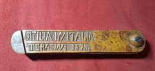 Oggetto in legno. Astuccio in