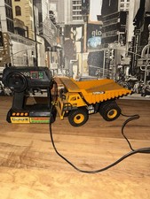 Dumper Caterpillar nuovo