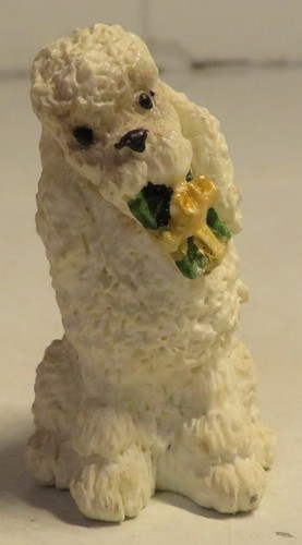Statuina cane barboncino