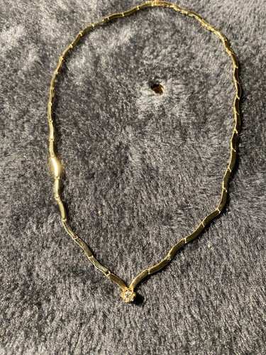 Collana girocollo con diamanti