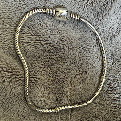 Bracciale con ciondolo - , catena