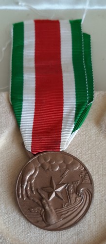 Medaglia benemerenza per - di,