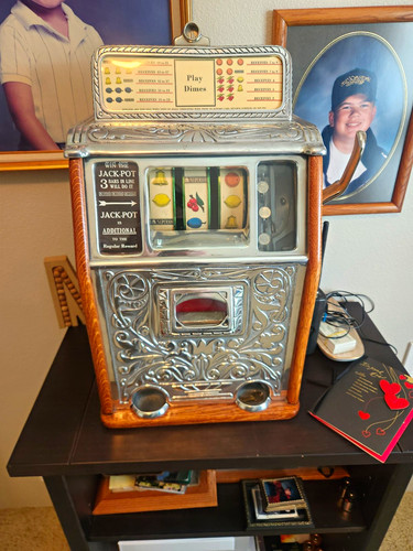 Vintage mechanical slot - vintage,