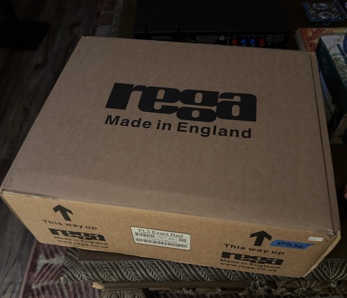 Rega turntable red w - turntable,