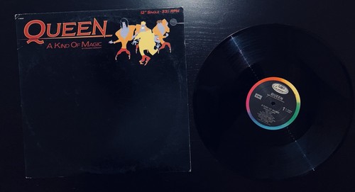 Queen and freddie mercury lot - queen,