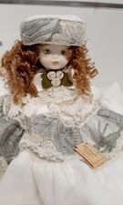 Bambola ceramica porcellana