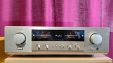 Amplificador Accuphase E-211