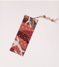 Segnalibro in stoffa giapponese, sfondo rosso e oro con carpe koi