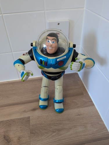 Figurina buzz lightyear - figurina,