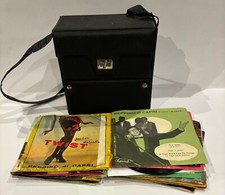 LOTTO 20 DISCHI  45 GIRI ANNI 50-60  CON BAULETTO LISTA  MINA-ANKA- DI CAPRI