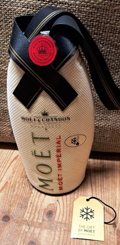 Moet chandon champagne - moet,