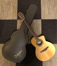 Chitarra acustica classica
